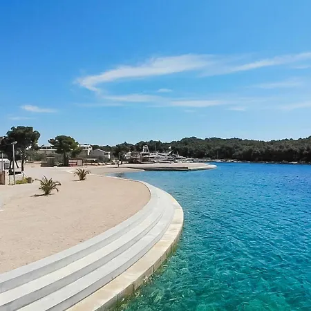 Apartment Johanna By Interhome